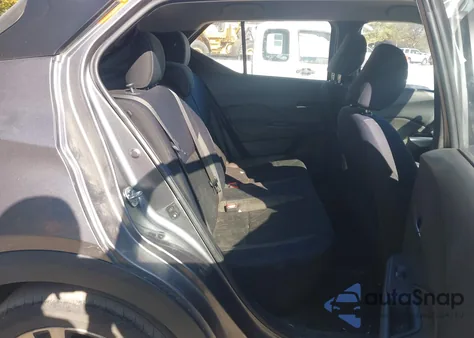 2018 Nissan Kicks Sv from USA, damaged, VIN 3N1CP5CUXJL525191